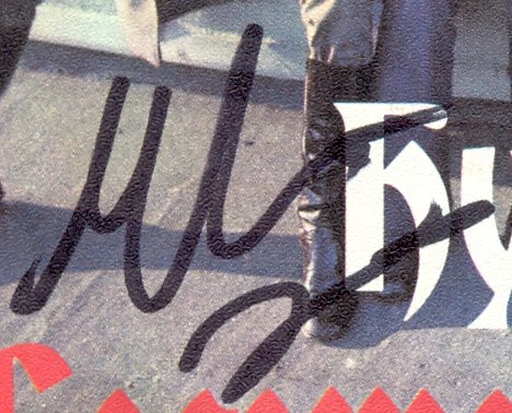 autografo11c.jpg