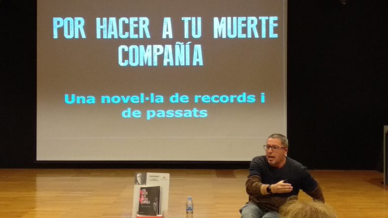 Lee más sobre el artículo Presentación en la Biblioteca Ramon Fernàndez Jurado